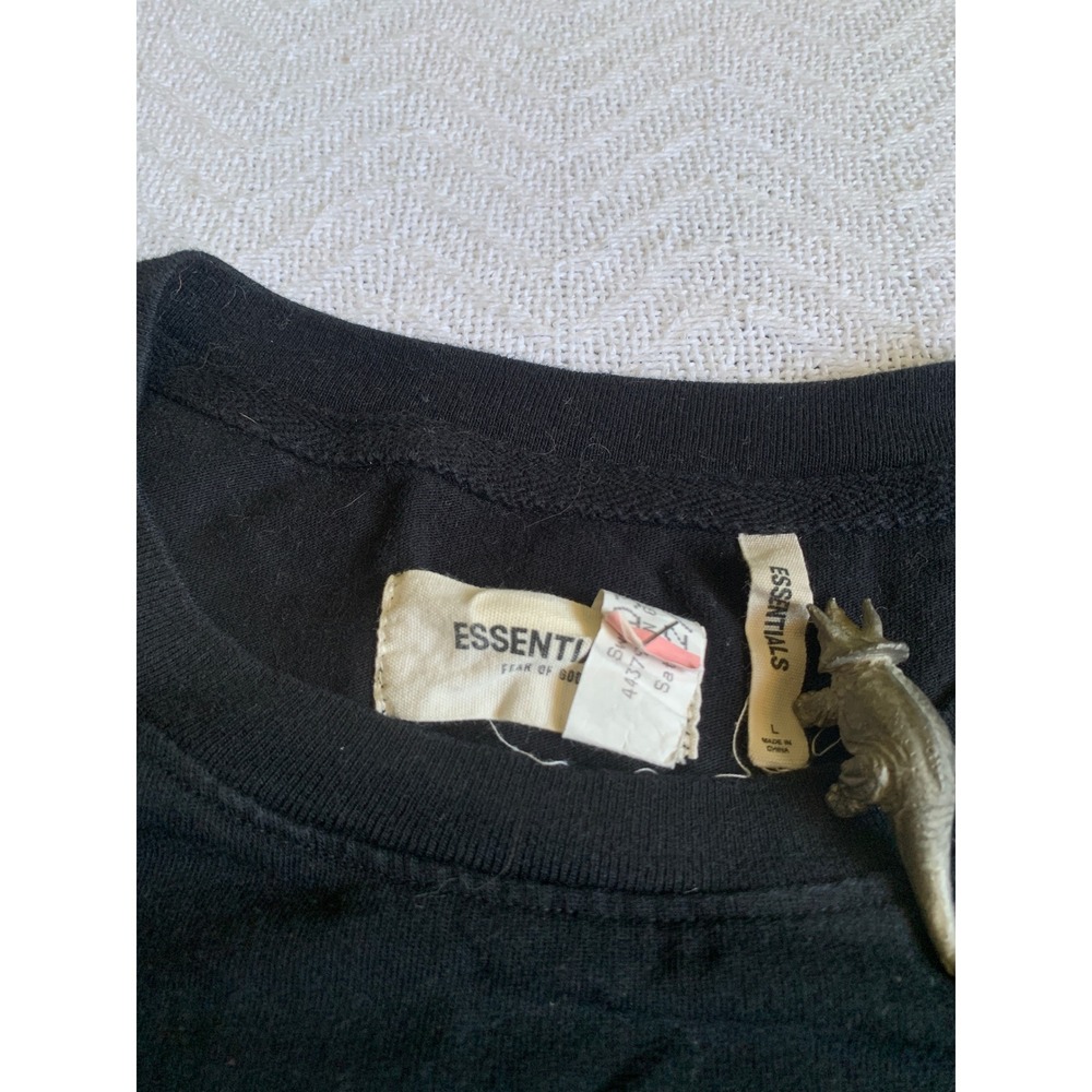 Fear of God Essentials Shirt Mens L Black Boxy Graphic Long‎ Sleeve streetwear - Picture 3 of 3